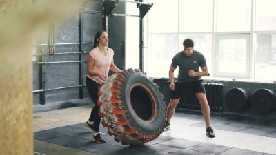 Waarom HYROX de drukste fitnesstrend van dit moment is
